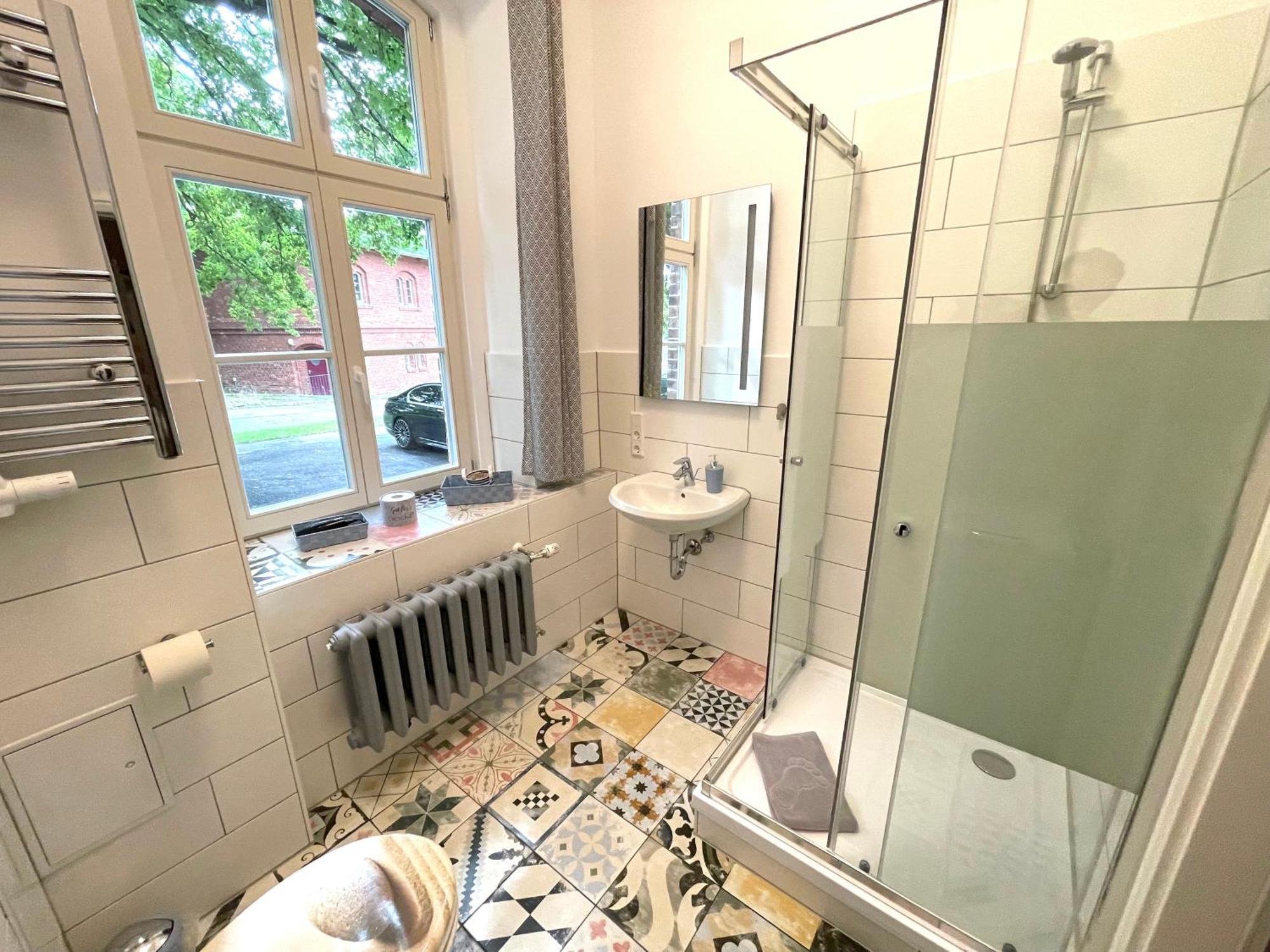 Gaestehaus Sternschanze - App1 &Bdquoadmiral&Ldquo Stralsund Exterior foto